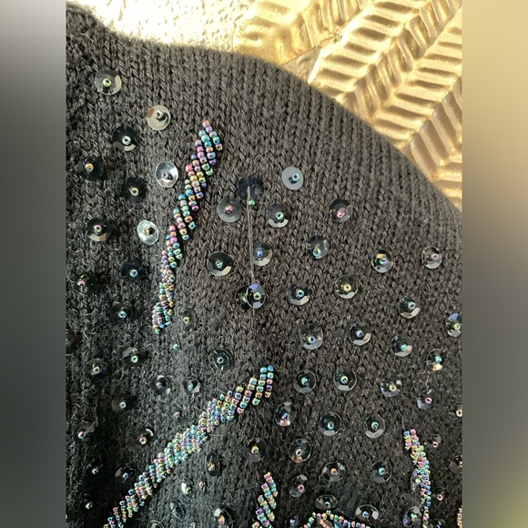 Vintage 1980s beaded sequin black sweater size 38 M/L women’s shoulder pads - Picture 5 of 12